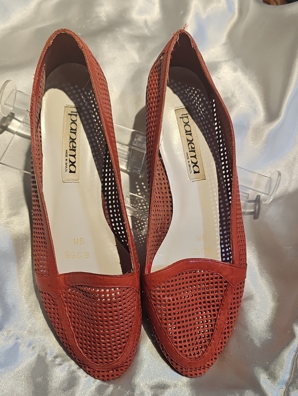 Ipanema Women's Red Perforated Loafer Flats